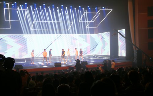 TEAMSPARK�����������μ��д�У԰���ִ���