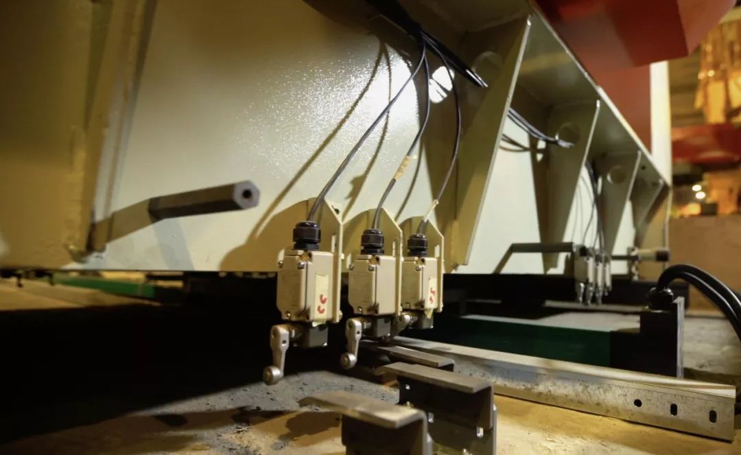 �й���������������ްԺ�ճ��� ������ҵج��