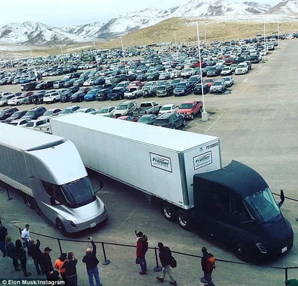 ��˹��ɹ��Ƭ ��˹���ĵ綯�󿨳���·��